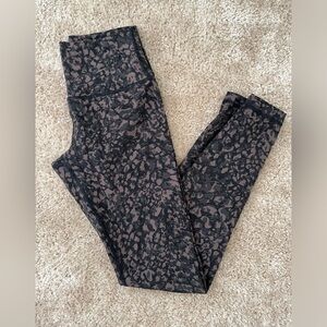 Wunder Under High-Rise
Tight 28" *Full-On Luxtreme